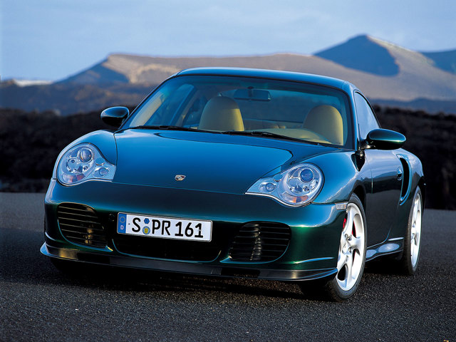 Porsche 911 Turbo photo 32