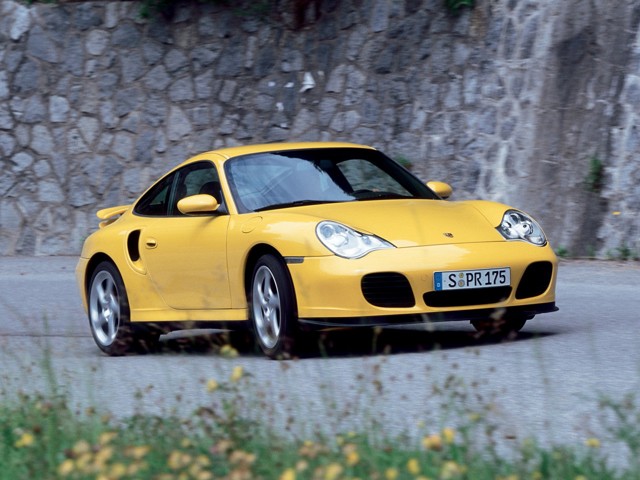 Porsche 911 Turbo photo 33