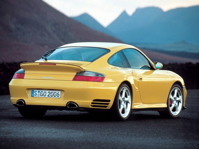 Porsche 911 Turbo photo 36