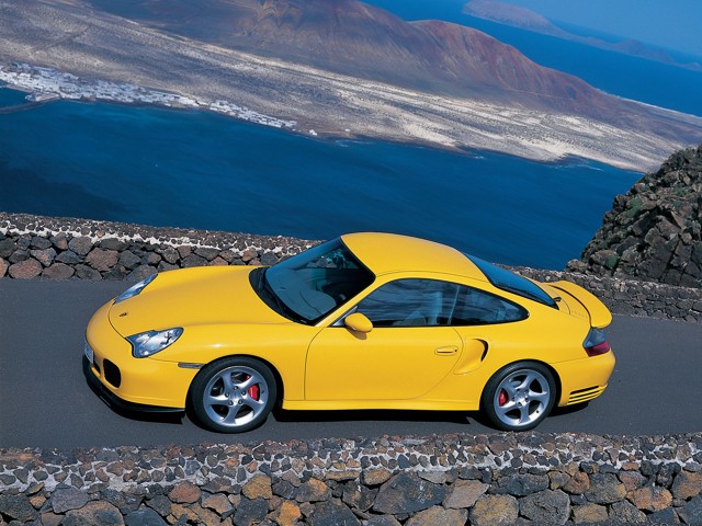Porsche 911 Turbo photo 44