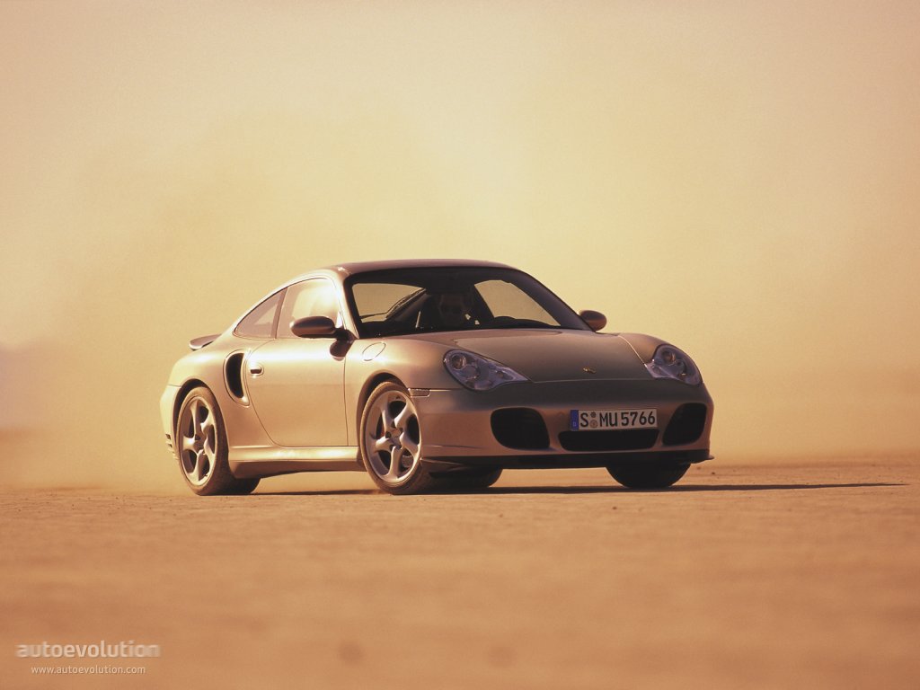 Porsche 911 Turbo photo 2