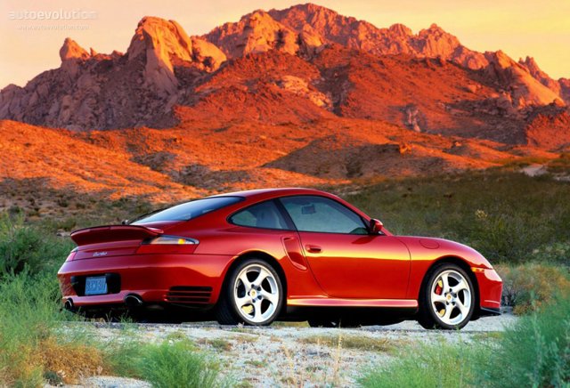 Porsche 911 Turbo photo 3
