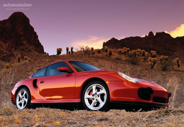 Porsche 911 Turbo photo 5