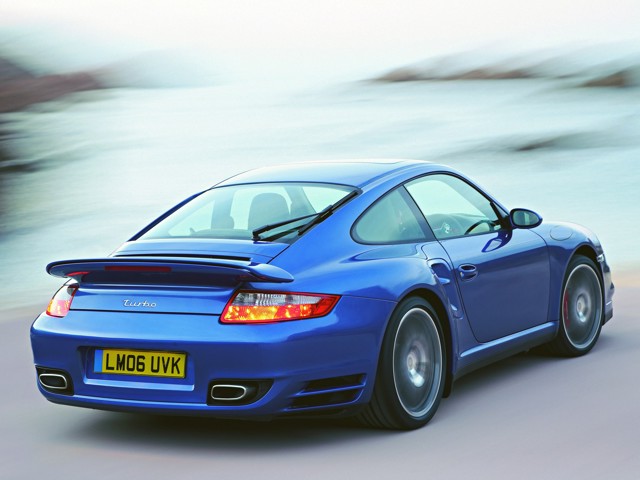 Porsche 911 Turbo photo 9
