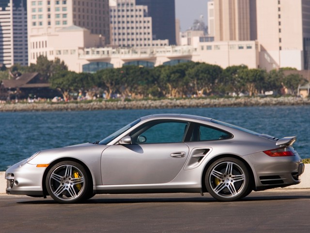 Porsche 911 Turbo photo 31