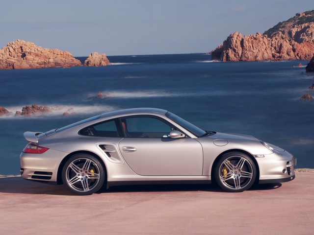 Porsche 911 Turbo photo 38