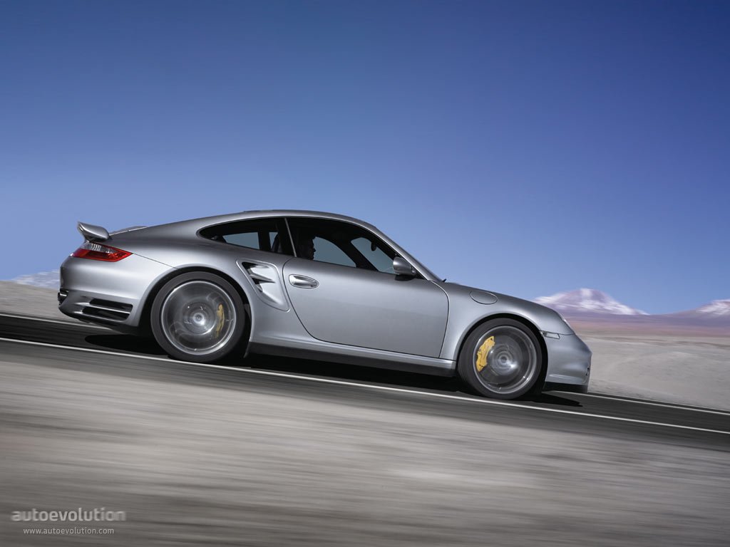 Porsche 911 Turbo photo 2
