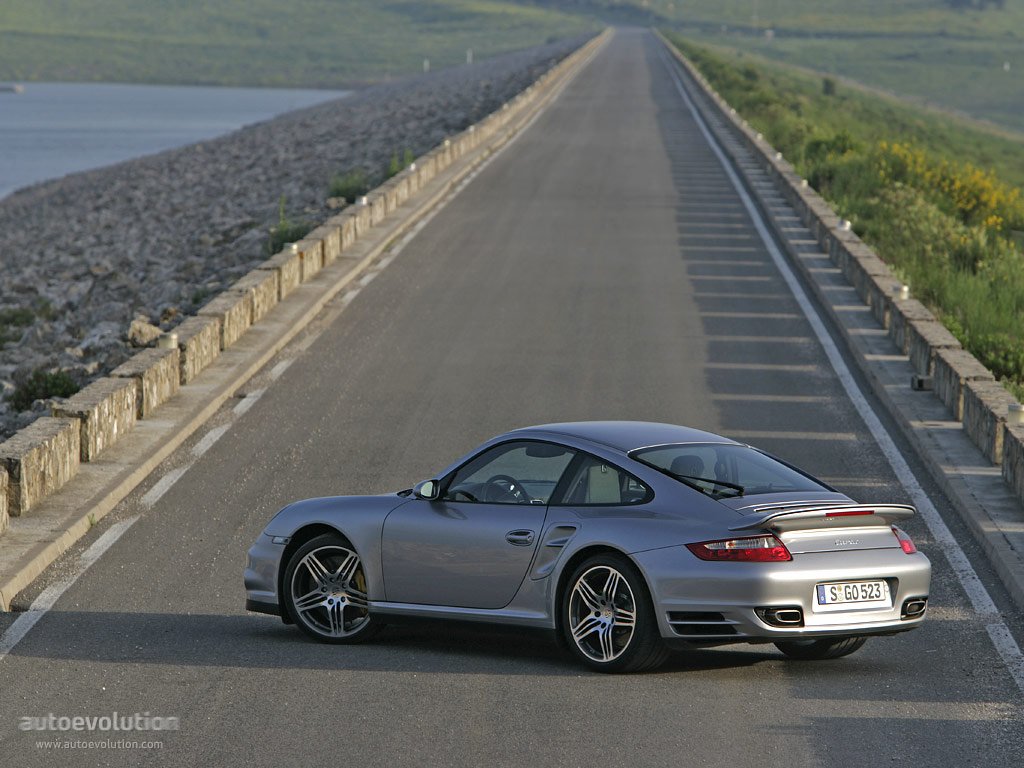 Porsche 911 Turbo photo 6