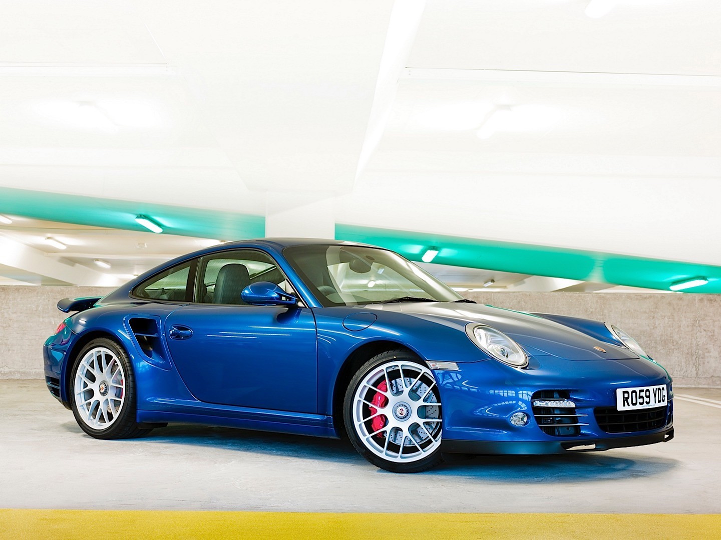 Porsche 911 Turbo photo 17