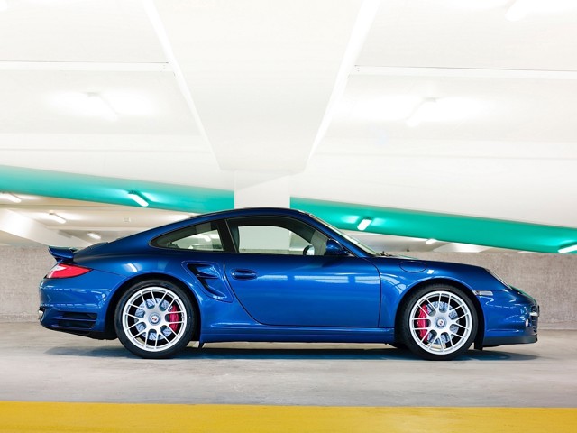 Porsche 911 Turbo photo 23