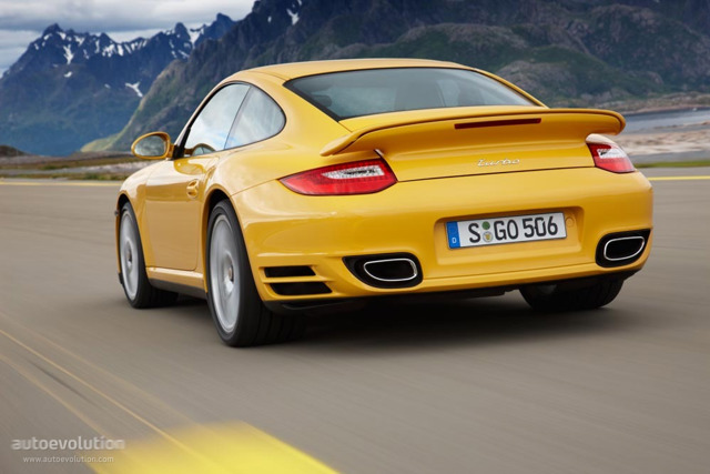 Porsche 911 Turbo photo 10