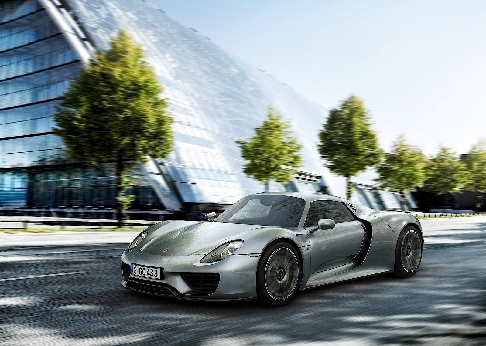 Porsche 918 photo 24