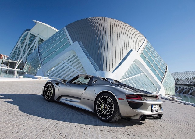 Porsche 918 photo 33