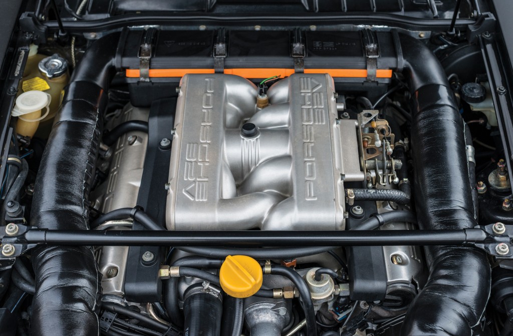 Porsche 928 Gts photo 10