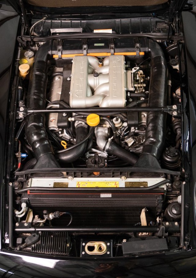 Porsche 928 Gts photo 20