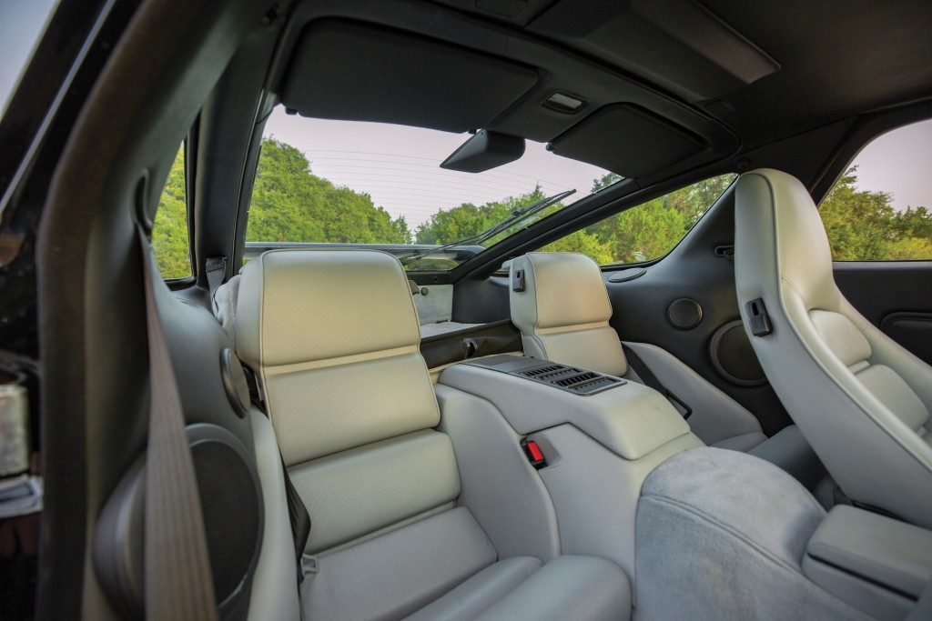 Porsche 928 Gts photo 24