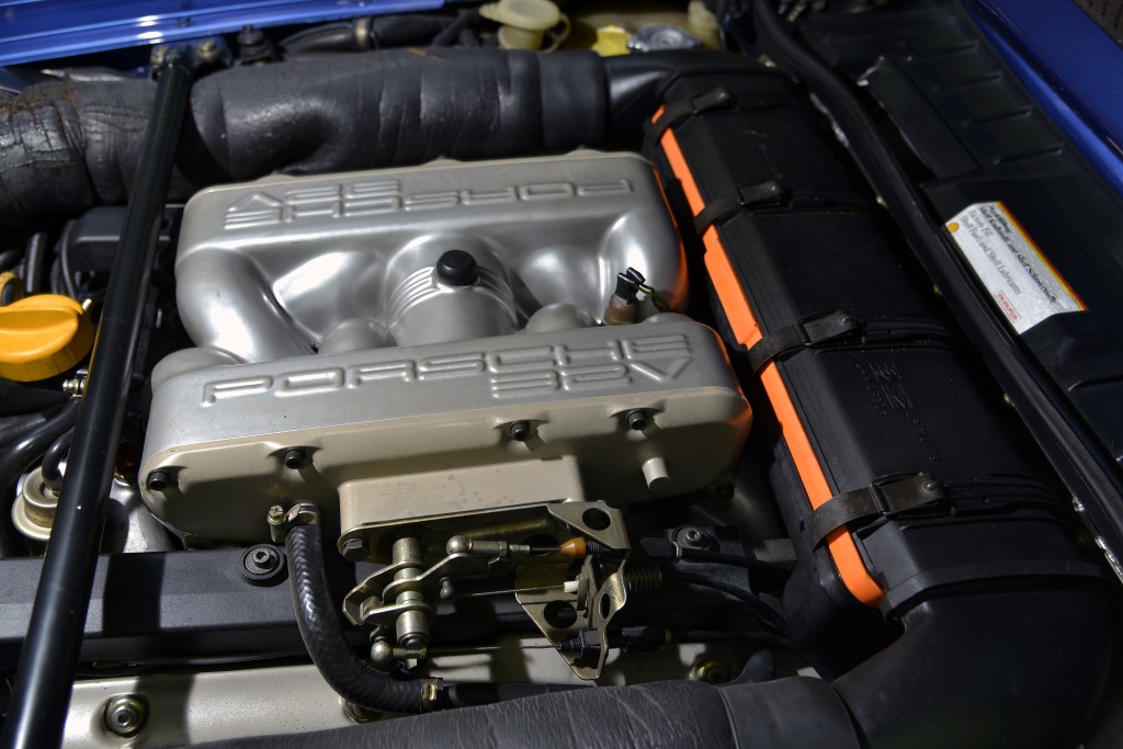 Porsche 928 Gts photo 4