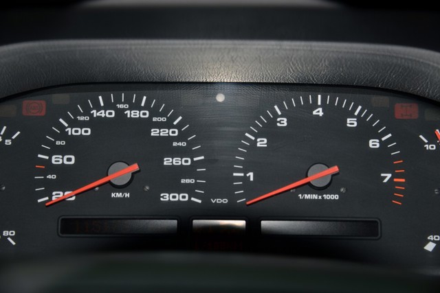 Porsche 928 Gts photo 5