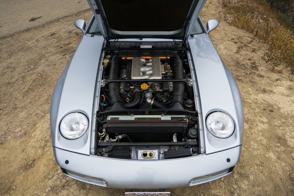 Porsche 928 Gts photo 7