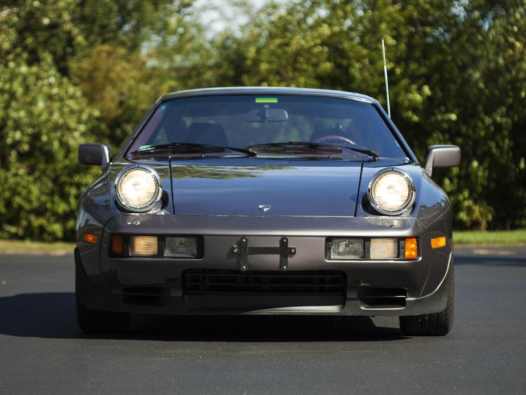 Porsche 928 S photo 35