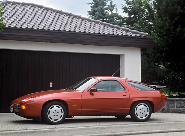 Porsche 928 S photo 6