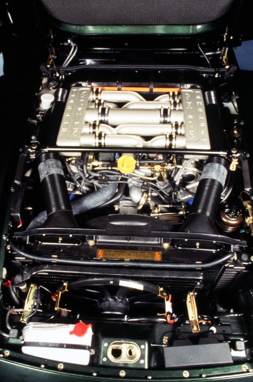 Porsche 928 S photo 16