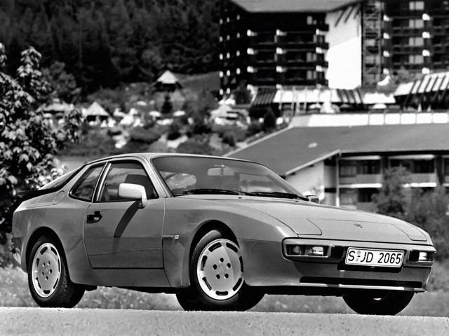 Porsche 944 S photo 4
