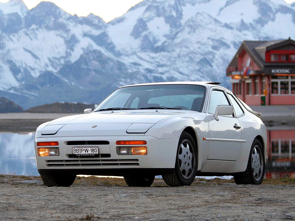 Porsche 944 S photo 9