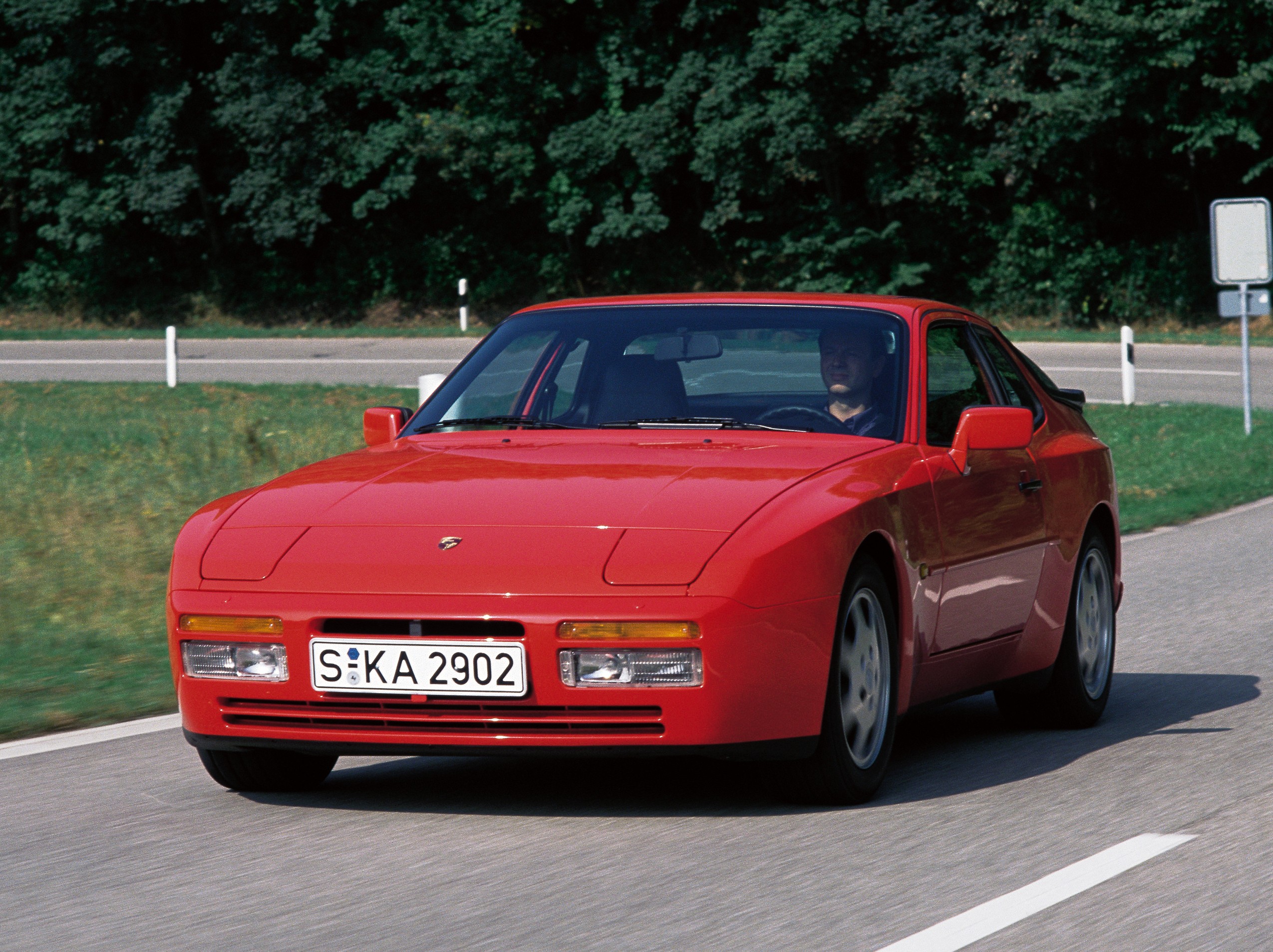 Porsche 944 S photo 13