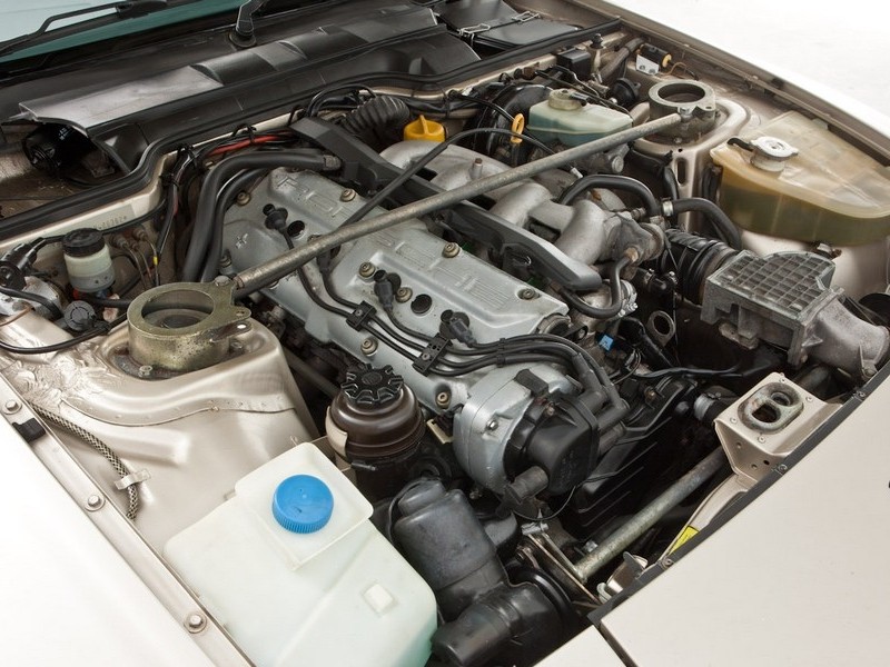 Porsche 944 S photo 17