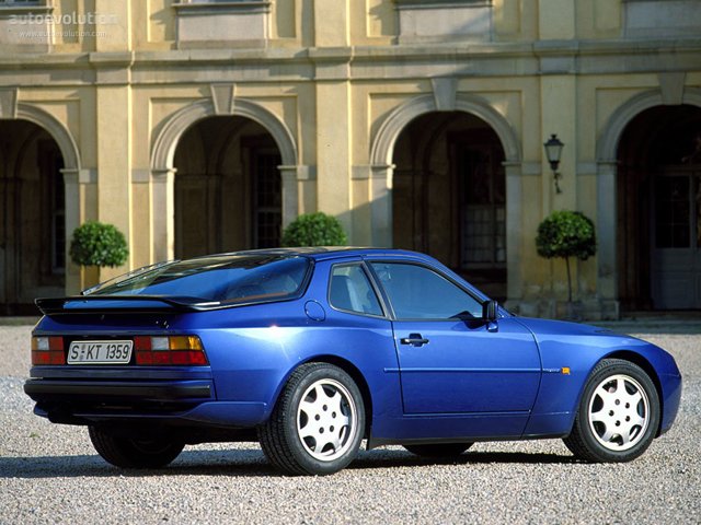 Porsche 944 S photo 3