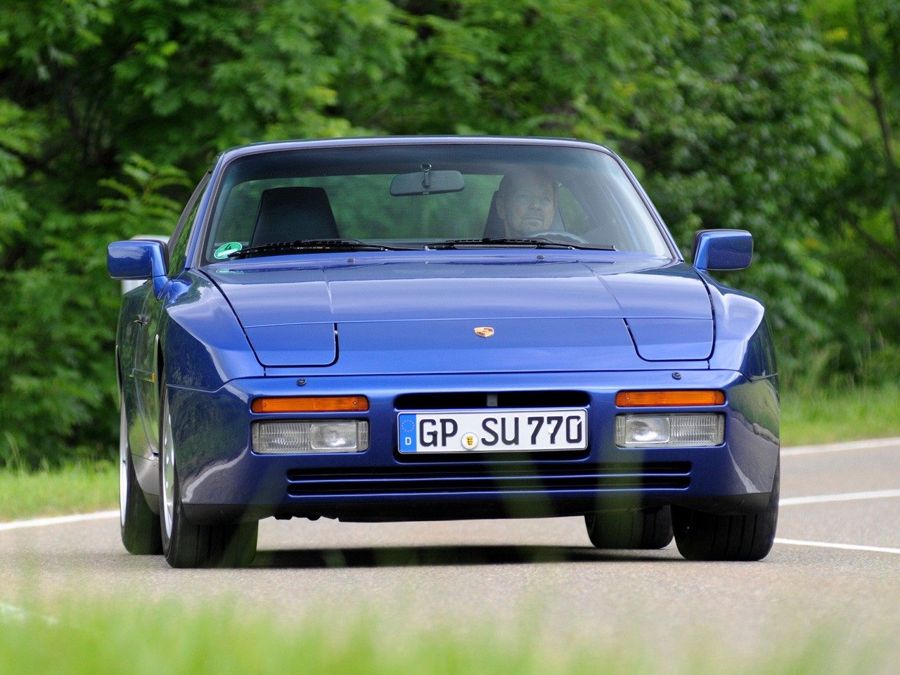 Porsche 944 Turbo photo 20