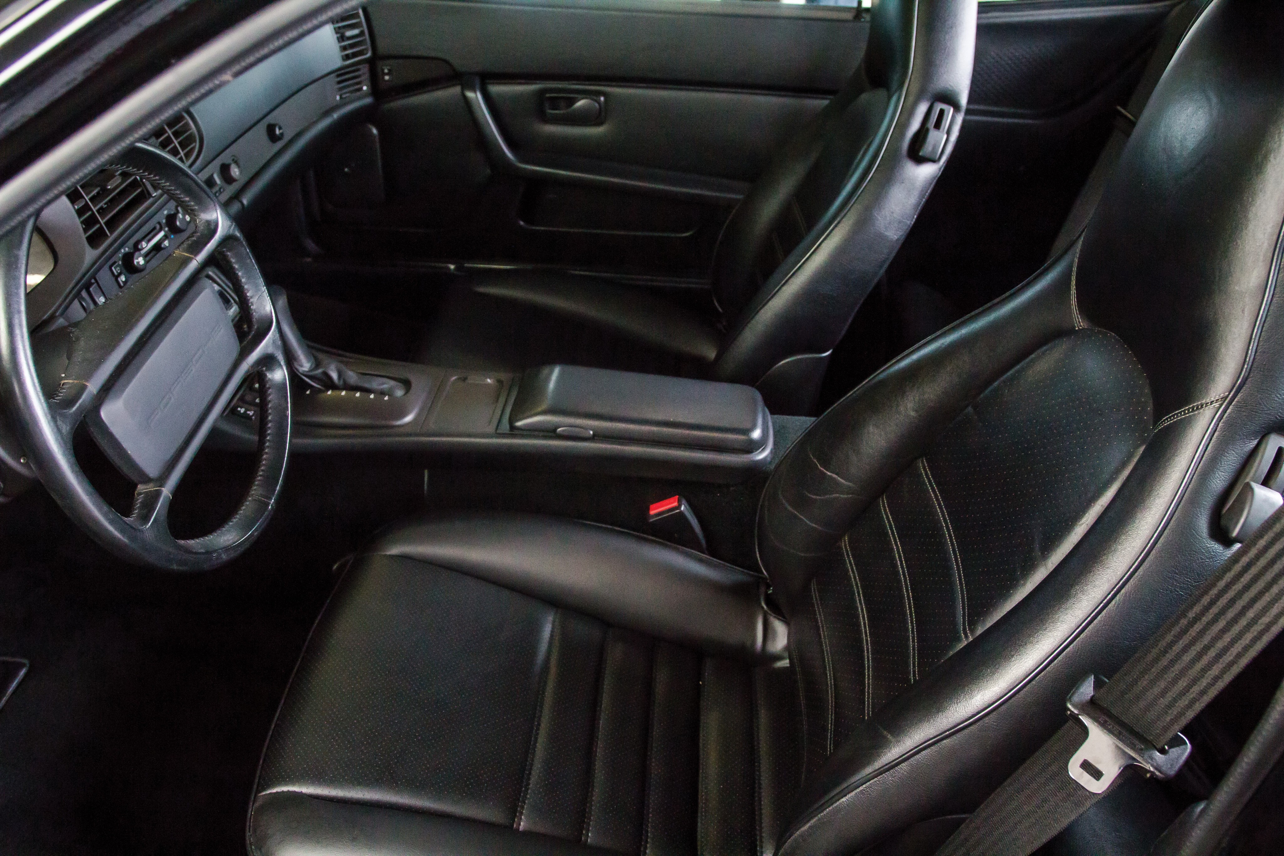 Porsche 944 photo 26