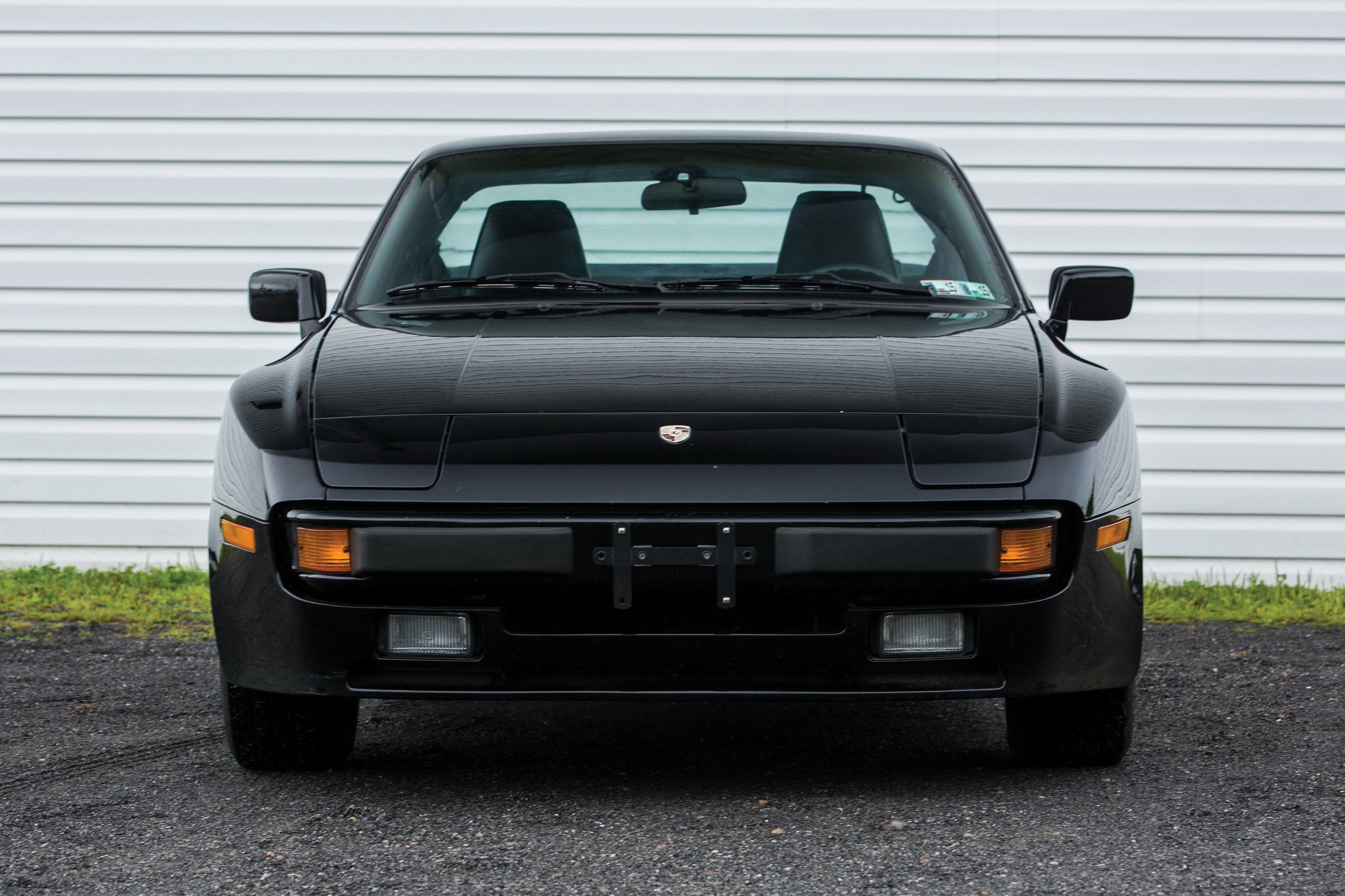 Porsche 944 photo 10