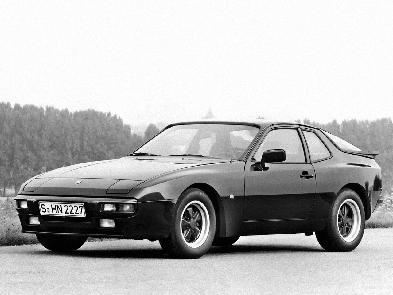 Porsche 944 photo 15