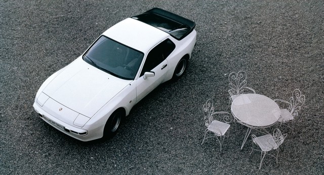 Porsche 944 photo 16