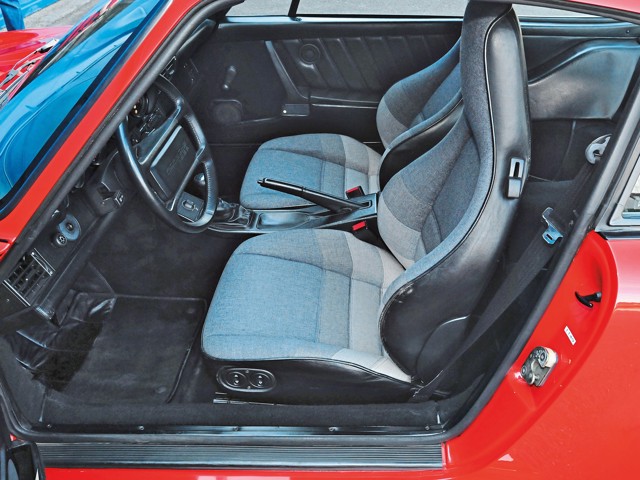 Porsche 959 photo 32
