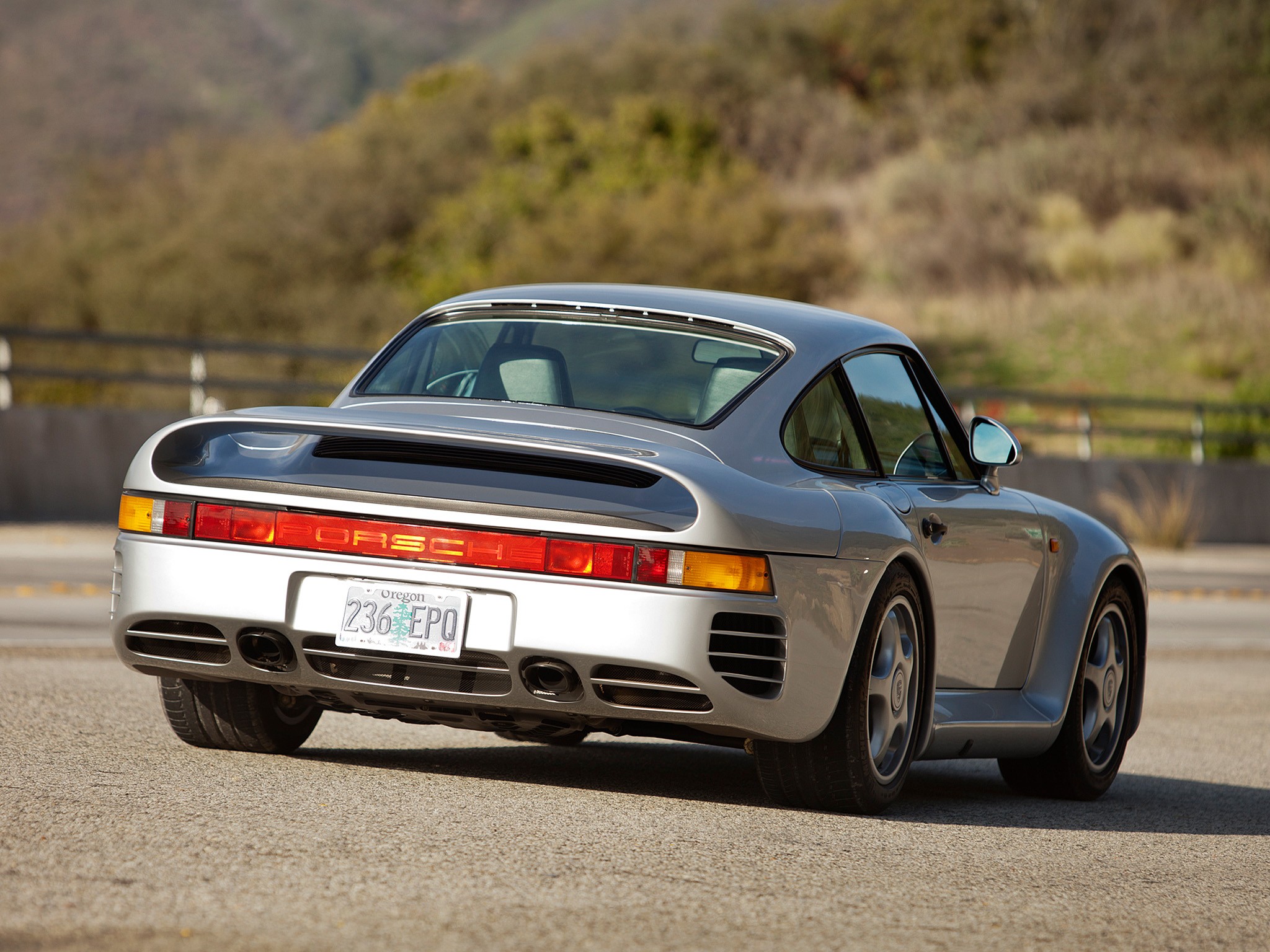 Porsche 959 photo 19