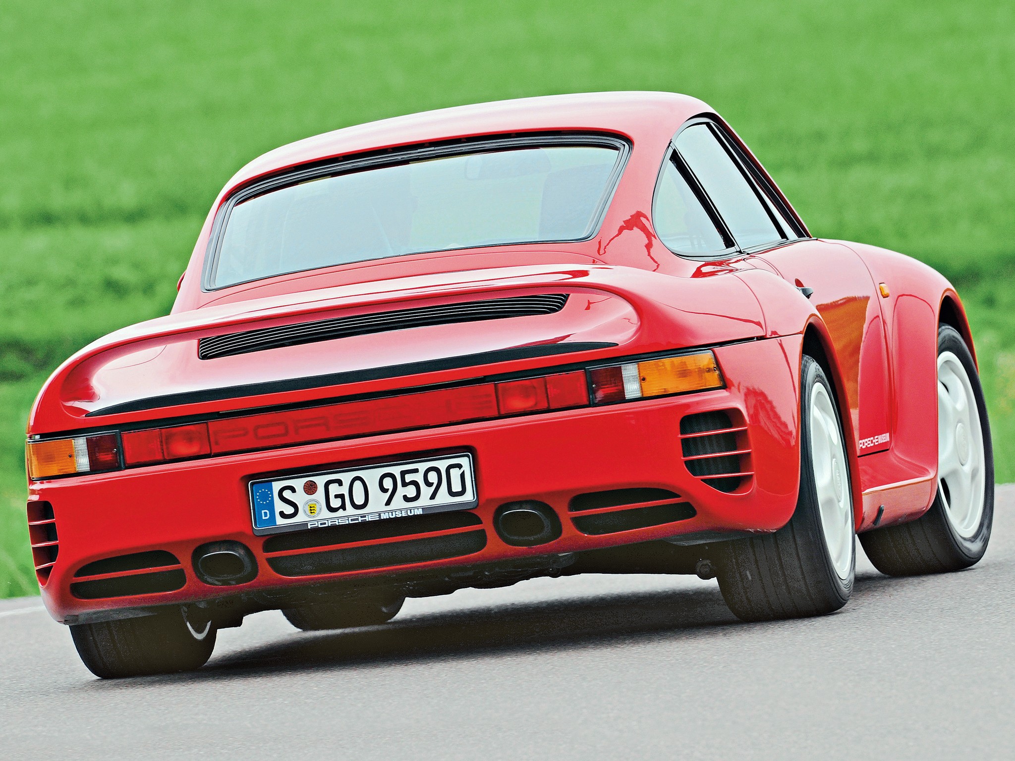 Porsche 959 photo 24
