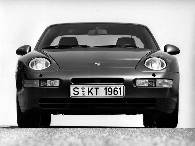 Porsche 968 photo 13