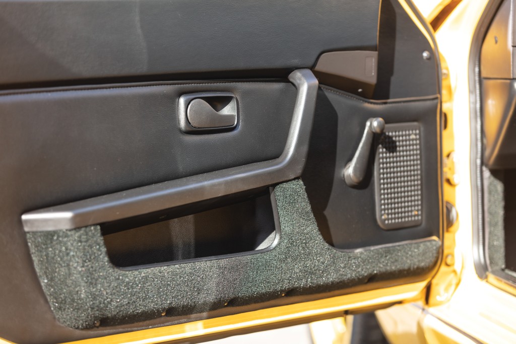 Porsche 968 photo 49