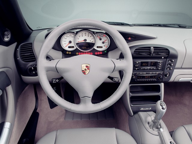 Porsche Boxster S photo 30