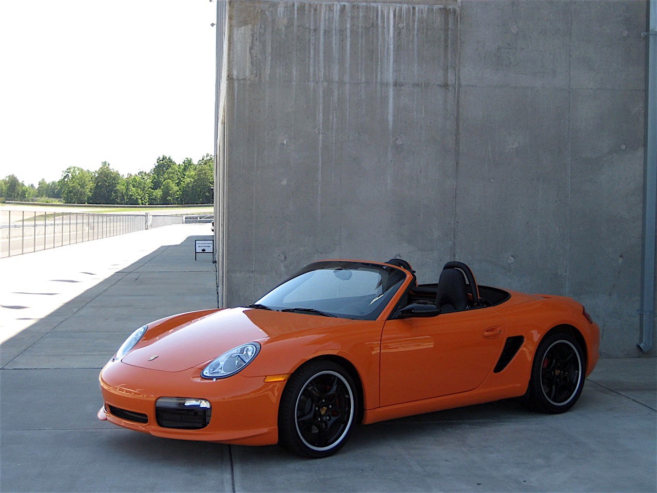 Porsche Boxster S photo 21
