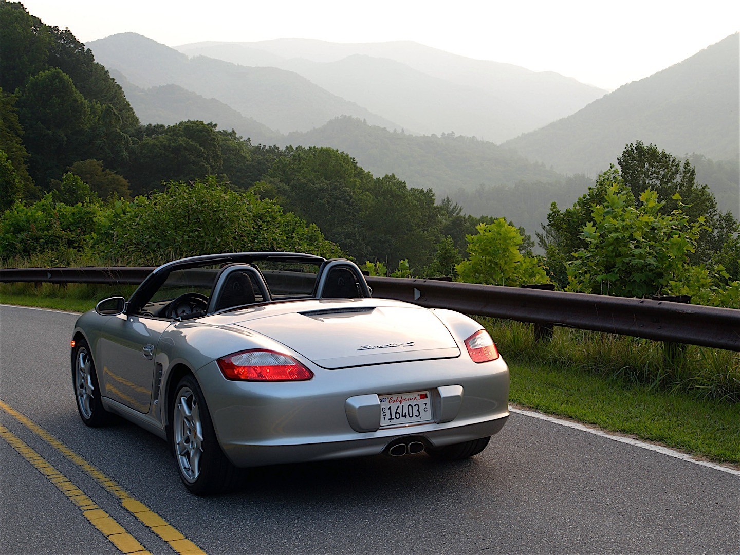 Porsche Boxster S photo 29