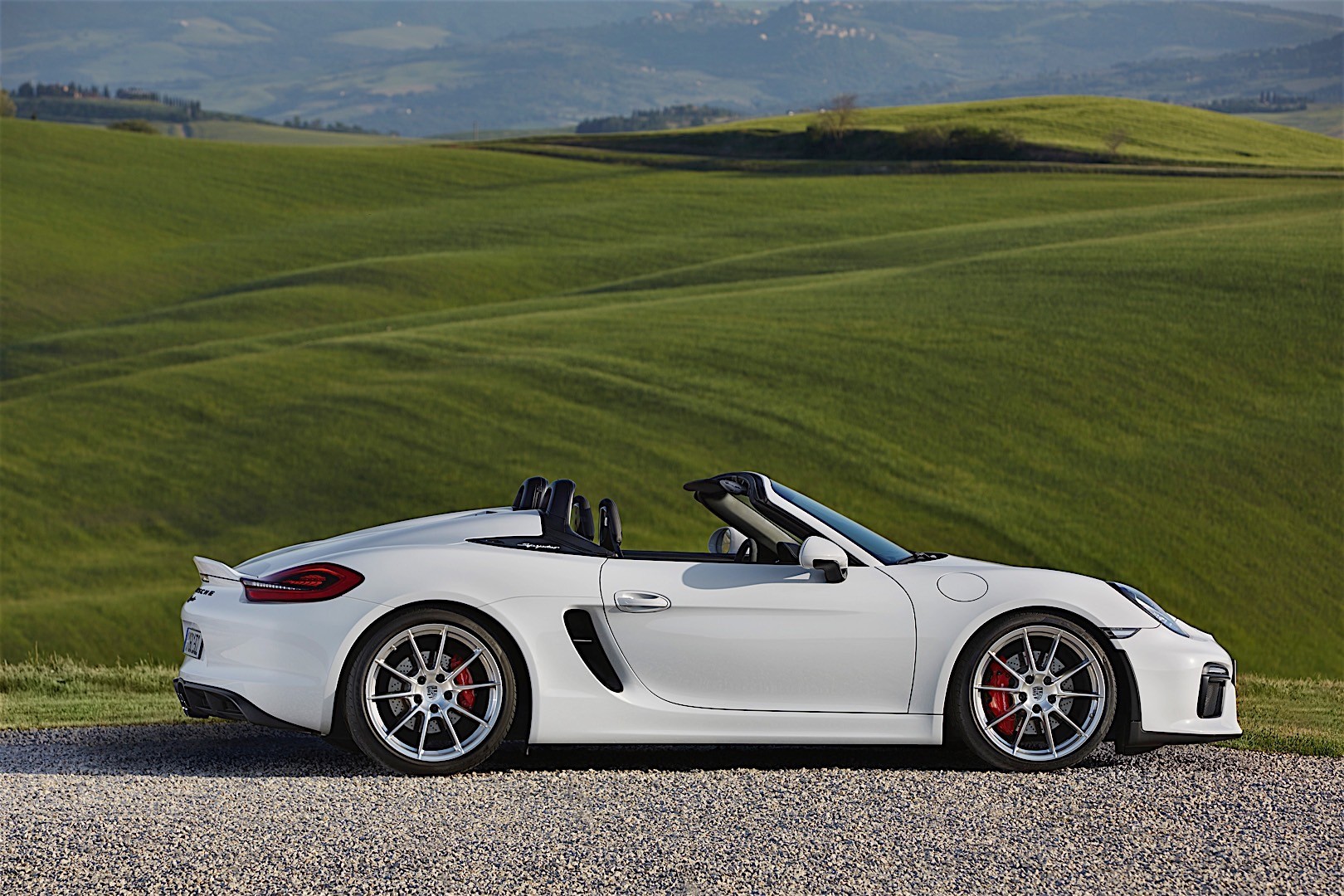 Porsche Boxster Spyder photo 17