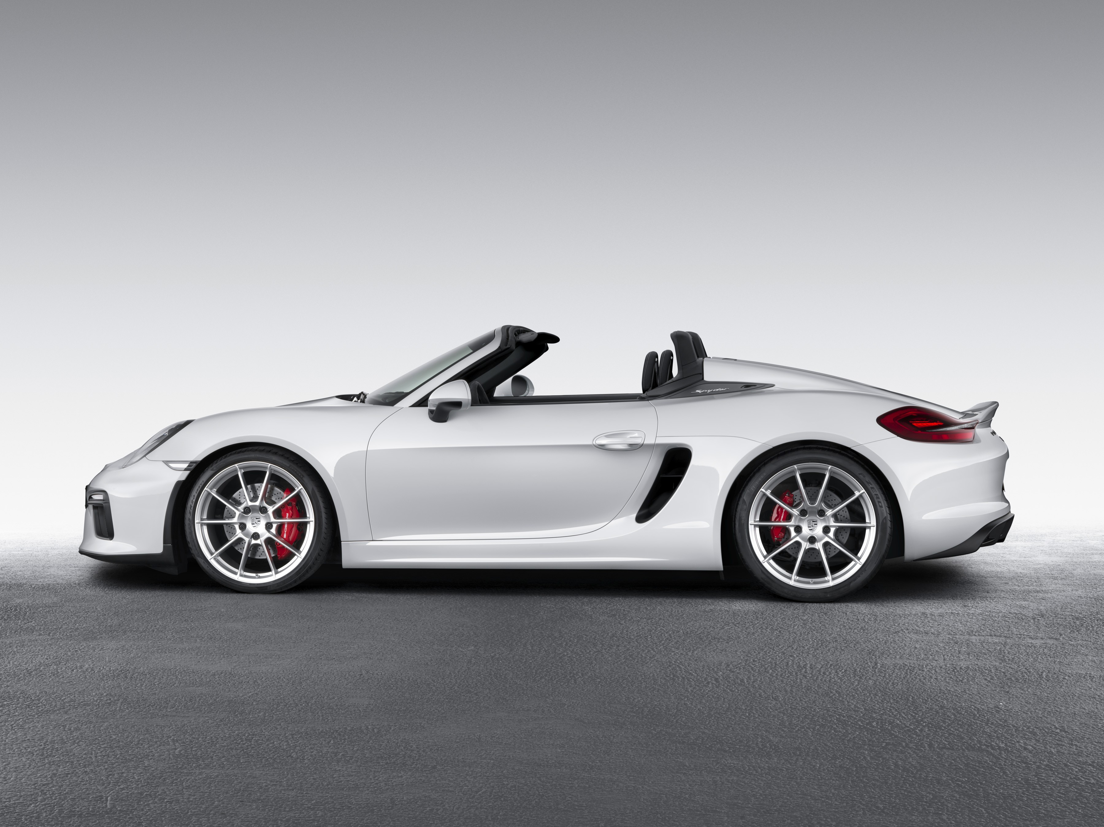 Porsche Boxster Spyder photo 7