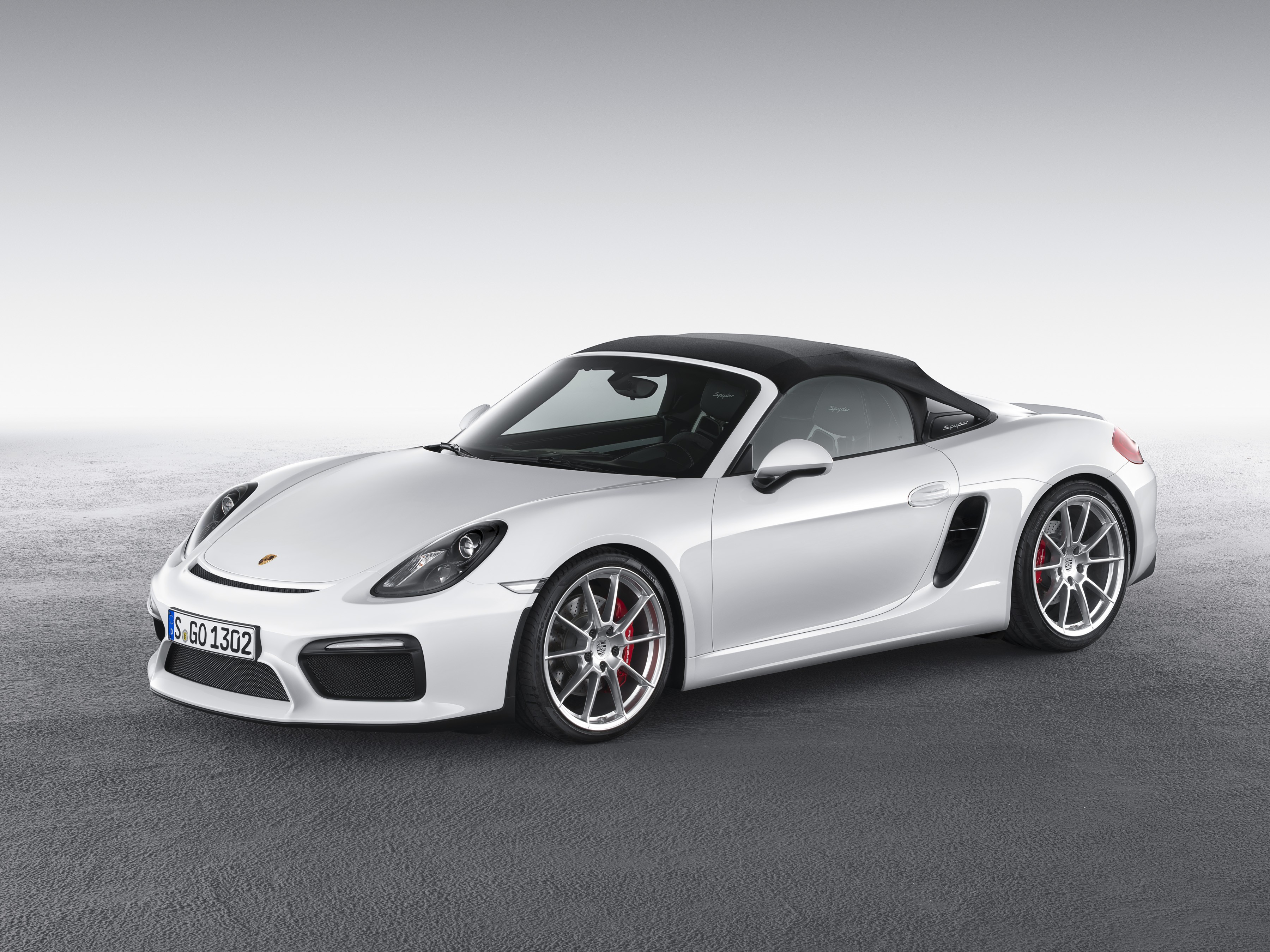 Porsche Boxster Spyder photo 8