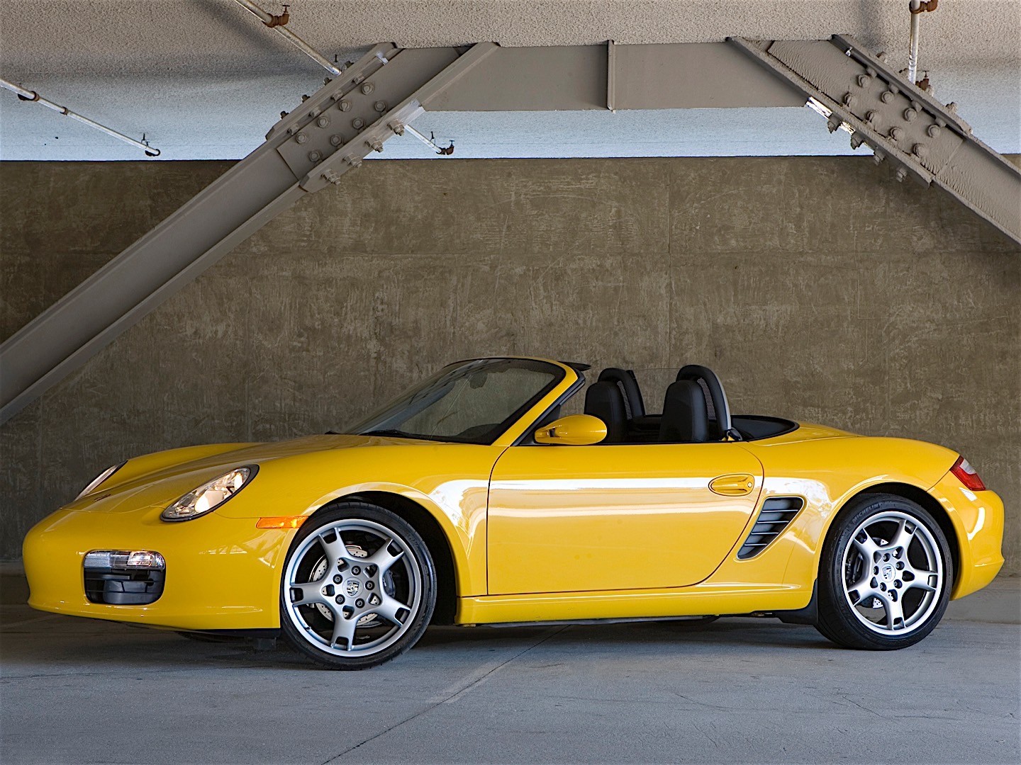 Porsche Boxster photo 18
