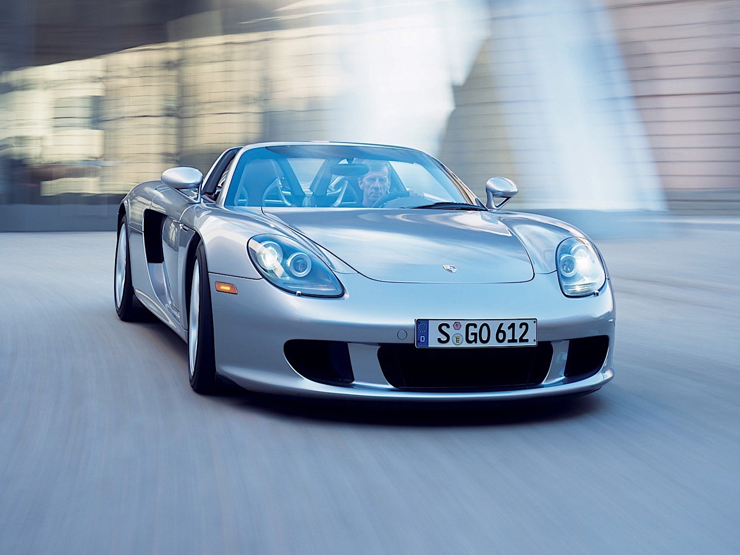 Porsche Carrera Gt photo 9