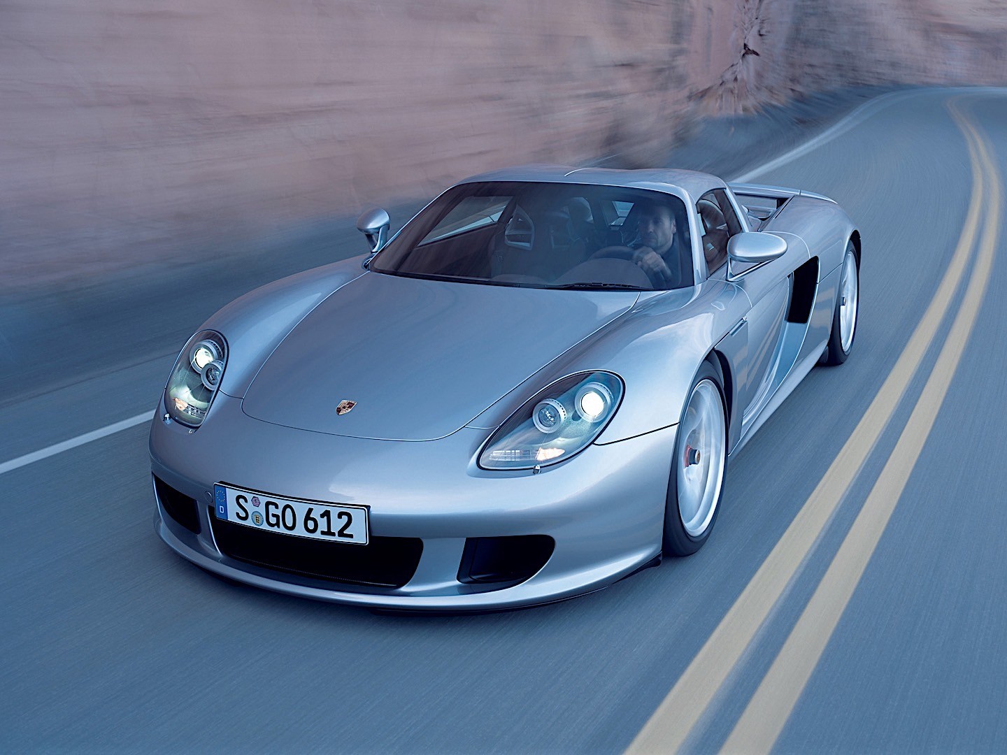 Porsche Carrera Gt photo 15